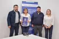 Firma de convenio de cooperativas de limpieza en Caleta Olivia