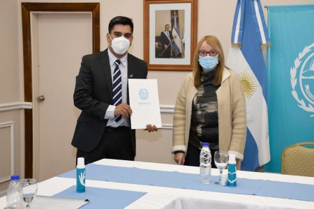 La Gobernadora recibió al intendente de 28 de Noviembre para trabajar en proyectos en común