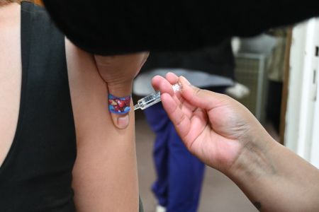 Exitosa campaña de vacunación antigripal 2026