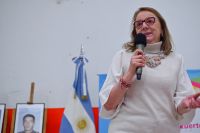 Alicia anunció la construcción de seis nuevas escuelas técnicas en Santa Cruz