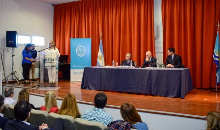 Alicia participó de la apertura de las Jornadas de Actualización en Derecho Societario