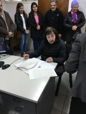 24 familias recibieron el título de propiedad de su vivienda
