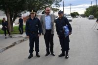 Continúa la entrega de uniformes a la Policía de Santa Cruz