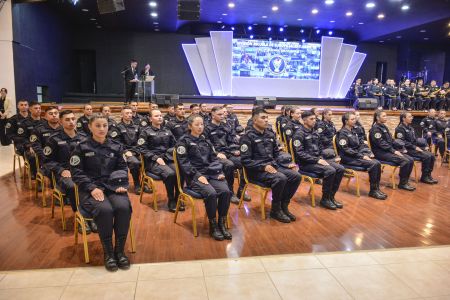 Provincia participó en el egreso de la Promoción XCIII de Agentes de Policía