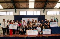 Proyectos de estudiantes secundarios fueron premiados a la innovación educativa