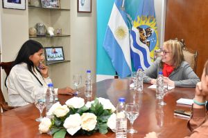 Alicia recibió a Tayhana, la reconocida DJ caletense de proyección internacional