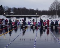 De Finlandia a El Calafate: realizaron el  traspaso de bandera de The Winter Swimming World Championship