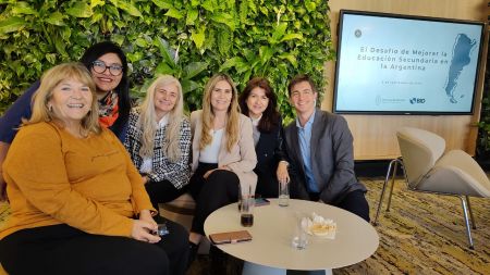 La Provincia estuvo presente en el encuentro “El desafío de transformar la educación en la Argentina”