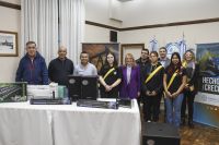 Alicia entregó equipamiento de sonido a estudiantes del Colegio Ladvocat