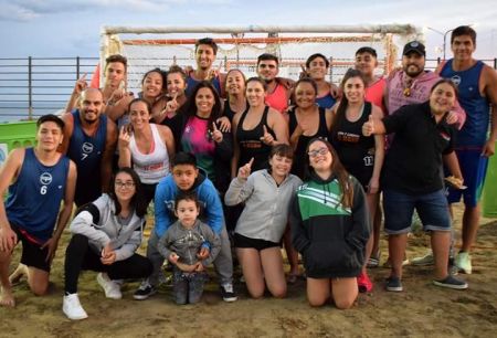 Se jugaron los clasificatorios de los Juegos de playa 2020 en Puerto San Julián