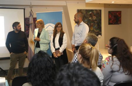 Se realizó la presentación de las actividades de Santa Cruz en la 44° Feria Internacional del Libro