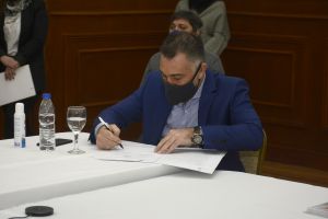 Álvarez: “Cueva de las Manos es oficialmente de todos los santacruceños y las santacruceñas”