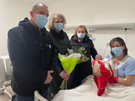 Autoridades Provinciales visitaron a Noah en el Hospital de Río Gallegos