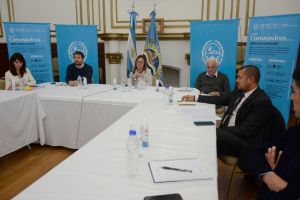 Videoconferencia con intendentes, comisionados y comisionadas de fomento