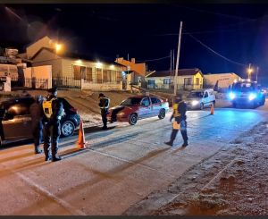 Se refuerzan los operativos de seguridad en Santa Cruz tras el nuevo DNU