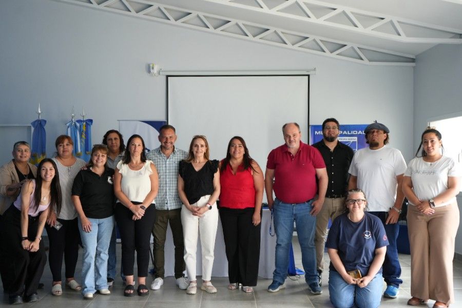 Se present&oacute; el &ldquo;Relevamiento Comercial y Productivo de Santa Cruz&rdquo; en Piedra Buena