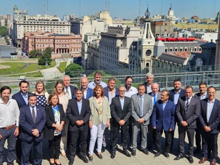 Santa Cruz participó del primer Consejo Federal de Salud