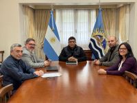 El mandatario provincial encabezó el encuentro en la Residencia de Río Gallegos. 