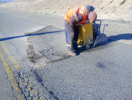 Vialidad ejecuta tareas de mantenimiento en la ruta Nacional N° 40
