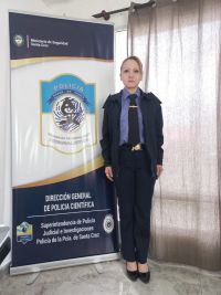 Silvana Tapia es la nueva Licenciada en Investigación Criminal de la Policía de Santa Cruz