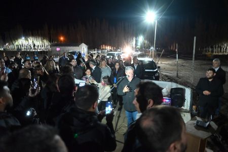 Inauguraron la ampliación de la red de alumbrado público de Lago Posadas