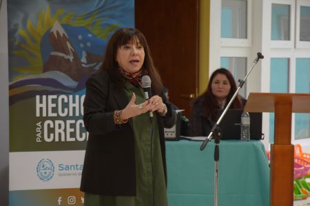 Velázquez: “Es un hecho de la educación pública y de soberanía educativa y cultural”