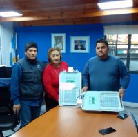 Referentes vecinales de Caleta Olivia acordaron con Servicios Públicos la instalación de luminarias LED