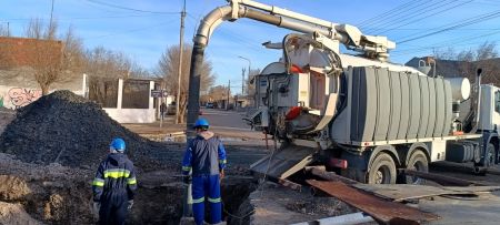 Servicios Públicos concretó tareas de mantenimiento en Puerto Santa Cruz, Pico Truncado, 28 de Noviembre y Los Antiguos