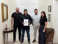 El gobernador Claudio Vidal junto a la ministra Belén Elmiger, el intendente Juan Manuel Bórquez, y el representante de UOCRA Zona Sur, Raúl Crespo.