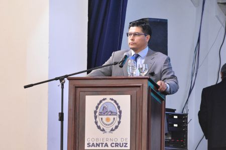 Vidal: “Santa Cruz Puede: dejamos atrás definitivamente el modelo de dependencia”