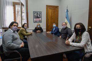 Alicia recibió a autoridades de Radio Nacional