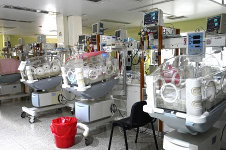 Se adquirió una incubadora de alta tecnología para el Hospital Regional de Río Gallegos