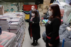 Comenzó en Río Gallegos la distribución de cuadernillos impresos para estudiantes sin conectividad