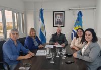 El Gobierno Provincial firmó convenios para ampliar redes de gas en Jaramillo y Fitz Roy