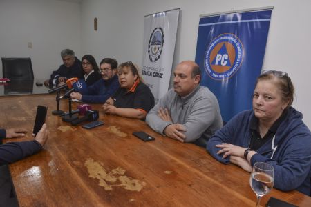 El COE informó la normalización progresiva de servicios y la reanudación de actividades en Santa Cruz