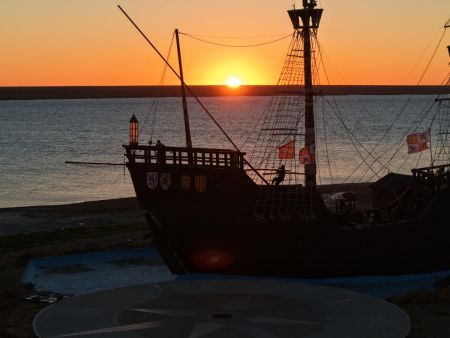 Puerto San Julián invita a conocer su historia a través del arte correo