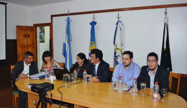 Se realizaron Jornadas Sociales Interactivas en Caleta Olivia, Pico Truncado y Puerto Deseado