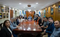 Plan de mantenimiento Escolar: Vidal firmó convenios de cooperación con seis localidades en Casa de Gobierno