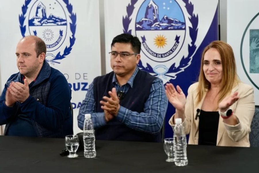 Por decisi&oacute;n del gobernador Claudio Vidal, Perito Moreno vuelve a conectarse con Buenos Aires