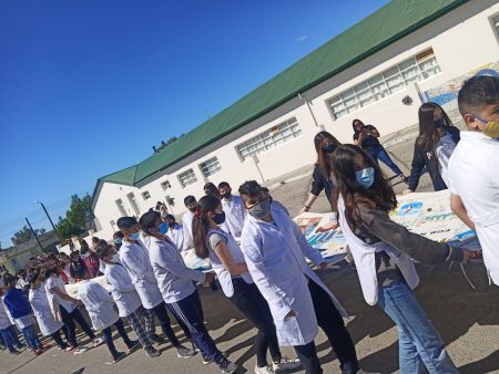 Educación celebró junto a la EPP N°6 de Piedra Buena su 107° Aniversario