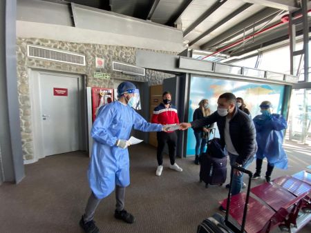 Se realizaron más de 1600 testeos en el dispositivo ubicado en el Aeropuerto de El Calafate