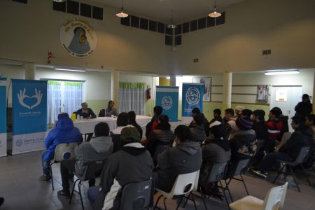 Se concretó charla informativa sobre empleo joven en la Provincia