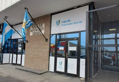 Asciende a más de 111 mil millones de pesos la deuda de municipios y comisiones de fomento con la Caja de Previsión Social