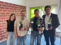 Se llevó adelante la entrega de árboles por el Aniversario de 28 de Noviembre