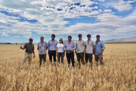 Vidal: “La única posibilidad que tenemos en esta provincia de salir adelante es con trabajo y producción”