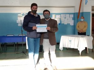 Educación entregó Certificados de Formación Docente y “Libros para Aprender” en Los Antiguos