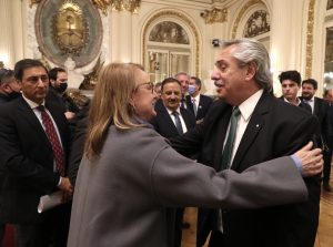 Alicia participó de una reunión de Gobernadores convocada por el  Presidente