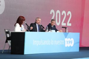 Alicia participó del acto por los 100 Años de YPF en Tecnópolis