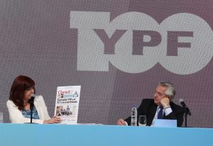 Alicia participó del acto por los 100 Años de YPF en Tecnópolis