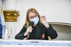 Alicia: “Quiero que construyamos Tucu Tucu de manera colectiva”